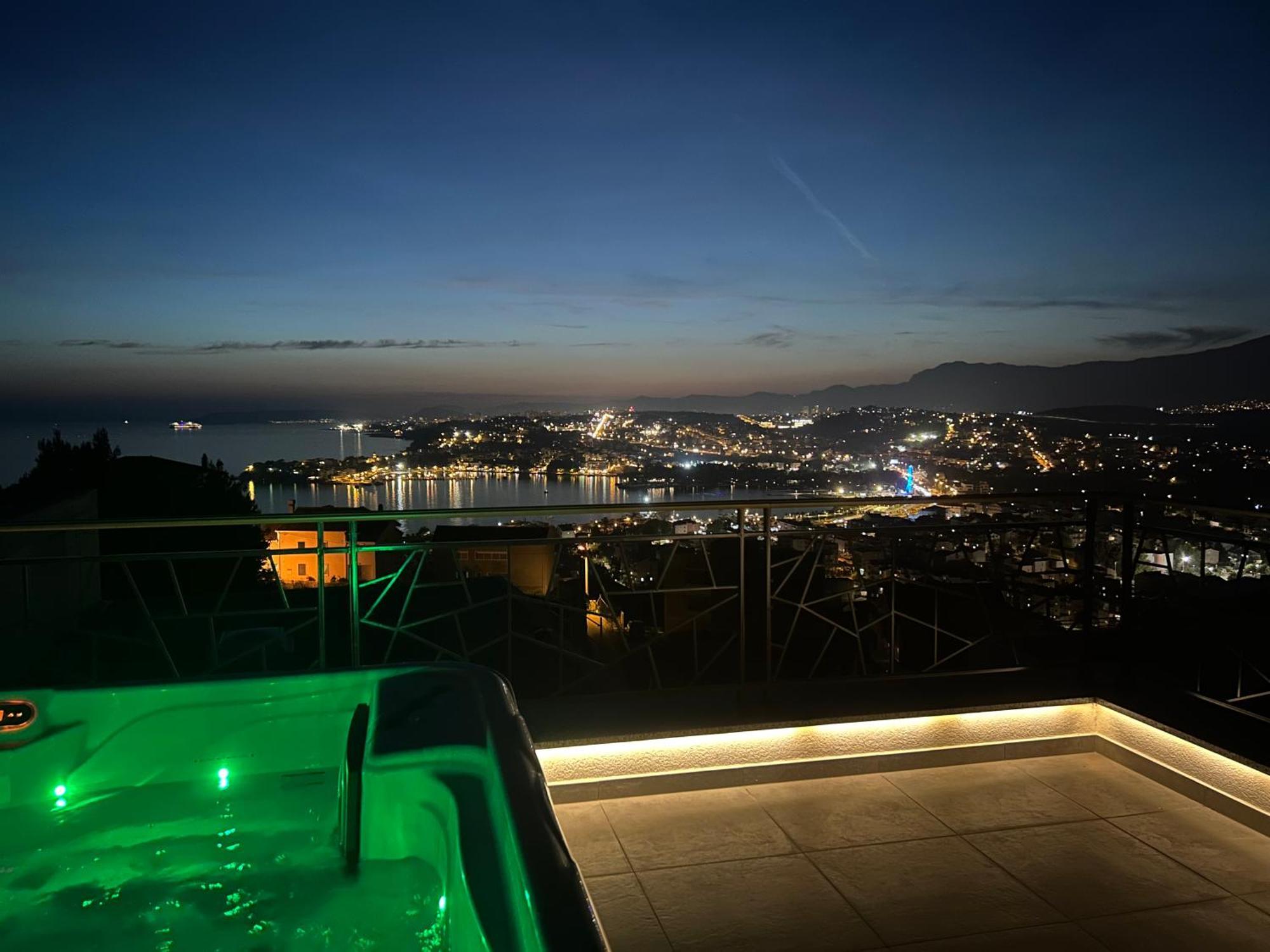 Apartments L-A-M โปดสตรานา ภายนอก รูปภาพ